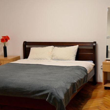 Brand New Apartment In City Center Lviv Dış mekan fotoğraf